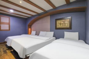 Hotel Tate V